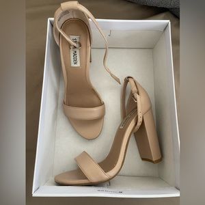 Nude heels 6.5